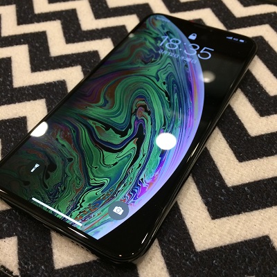 iPhoneXSガラスコーテイング施工後